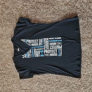Women's Under Armour vneck athletic t-shirt